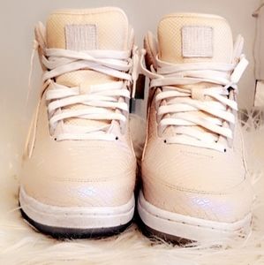 Nike Air Python Size 8men